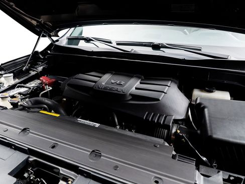 Used 2021 Nissan Titan Platinum Reserve w/ Moonroof Package RWD image 63