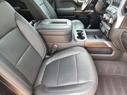 Used 2019 GMC Sierra 1500 SLT RWD image 11