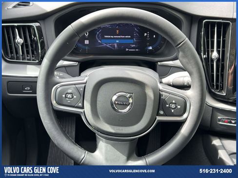 Certified 2025 Volvo XC60 B5 Core w/ Protection Package Premier image 13