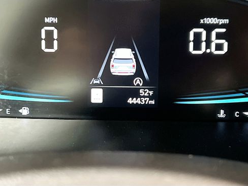 Used 2023 Hyundai Palisade SEL image 8