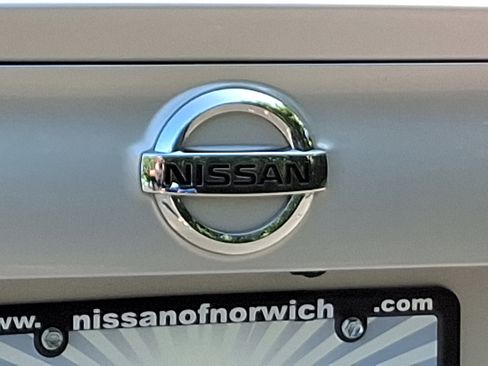 Certified 2022 Nissan Rogue Sport SL image 28