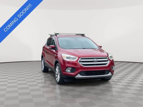Used 2017 Ford Escape Titanium AWD/4WD image 3