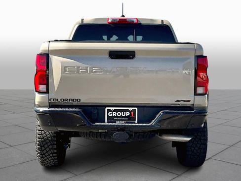 Used 2024 Chevrolet Colorado ZR2 w/ Technology Package image 4