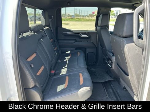 Used 2024 GMC Sierra 1500 AT4 w/ Technology Package AWD/4WD image 35