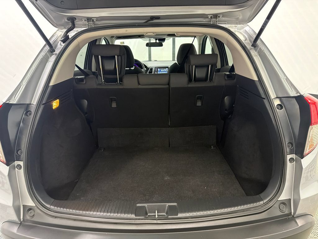 Used 2022 Honda HR-V EX image 19