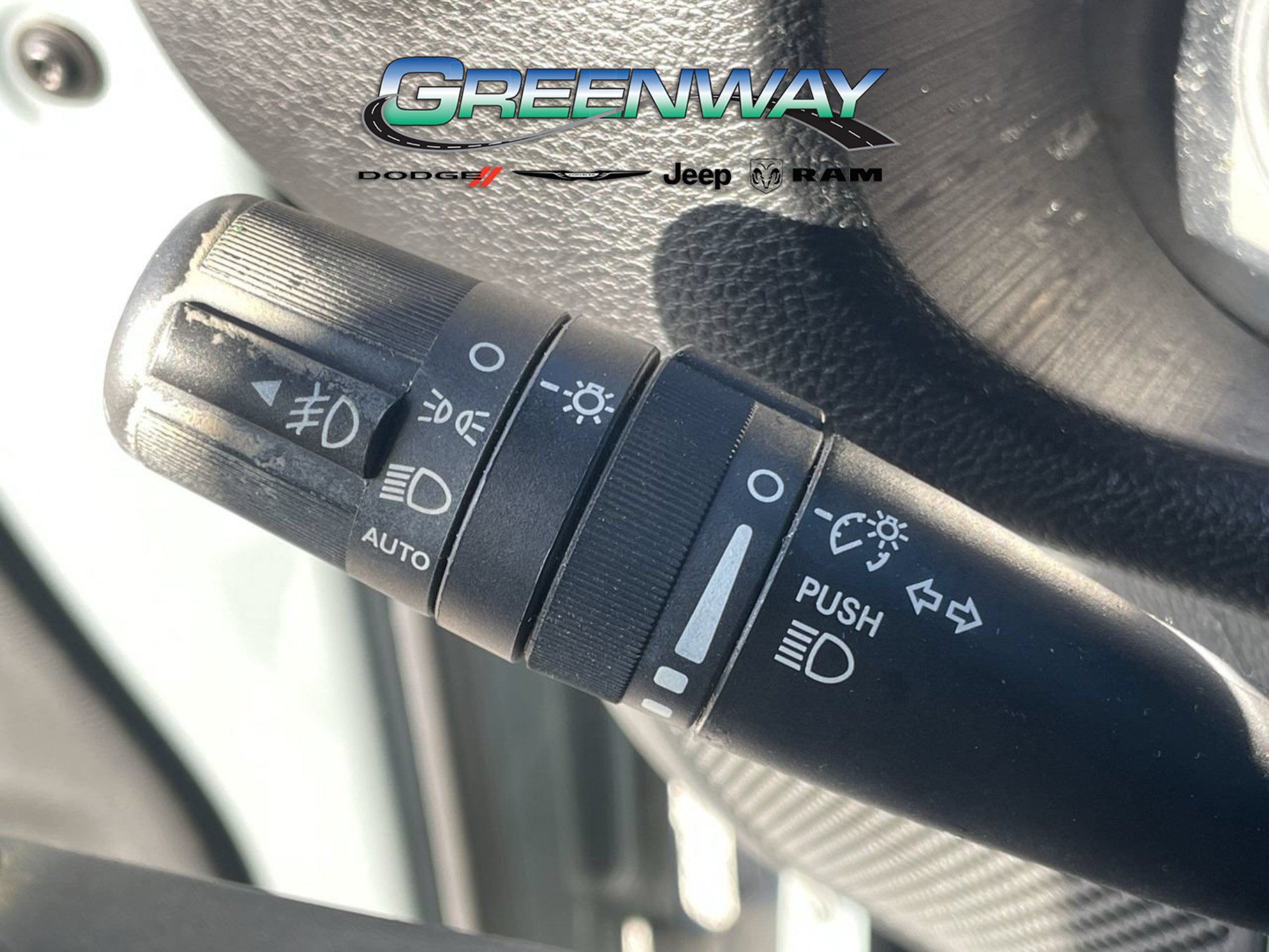 Used 2015 Jeep Wrangler Unlimited Sahara AWD/4WD image 26