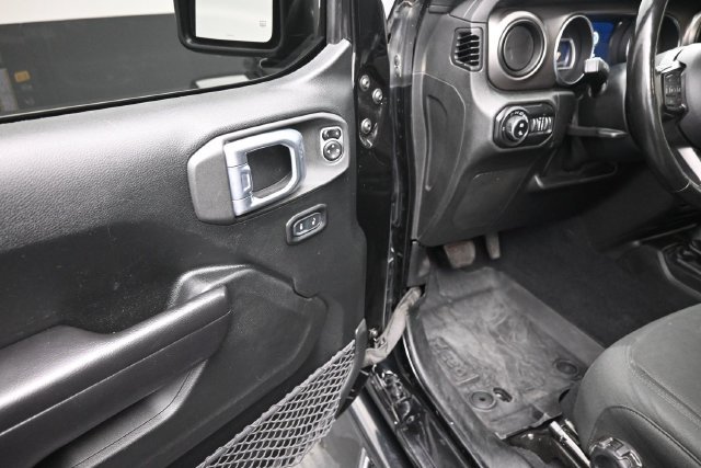Used 2020 Jeep Gladiator Sport w/ Quick Order Package 24S AWD/4WD image 18