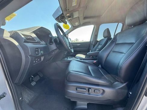 Used 2023 Honda Ridgeline RTL image 11