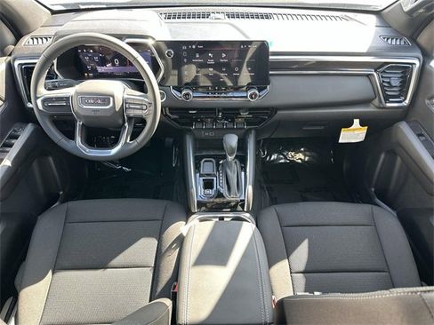 New 2025 GMC Canyon Elevation image 7