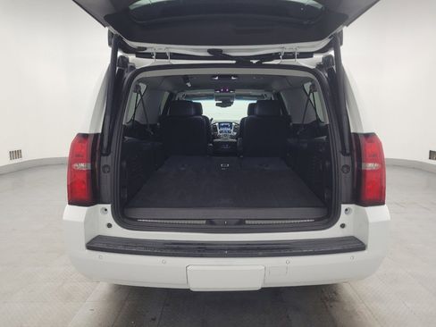 Used 2019 Chevrolet Suburban LT AWD/4WD image 29