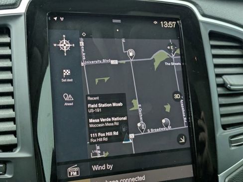 Used 2020 Volvo XC90 T6 Momentum w/ Protection Package Premier image 14