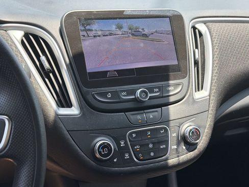 Used 2024 Chevrolet Malibu LT FWD image 25