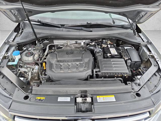 Used 2022 Volkswagen Tiguan SE FWD image 18