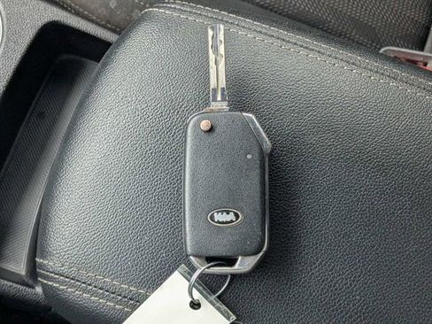 Used 2022 Kia Sportage LX FWD image 30