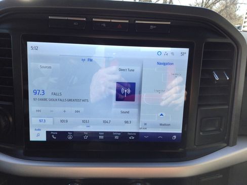 Used 2021 Ford F150 XLT w/ Equipment Group 302A High image 11