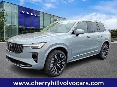 New 2026 Volvo XC90 B6 Plus w/ Protection Package Premier image 2