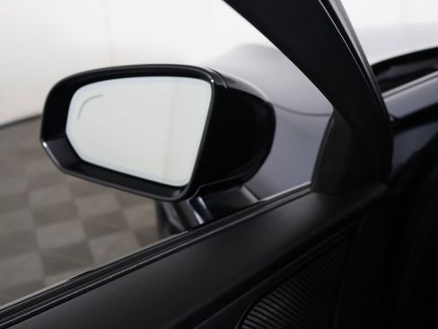 Used 2019 Volvo S60 T5 R-Design image 35