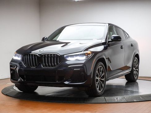 Certified 2023 BMW X6 xDrive40i w/ M Sport Package image 1