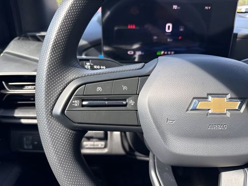 Used 2024 Chevrolet Silverado EV W/T image 13