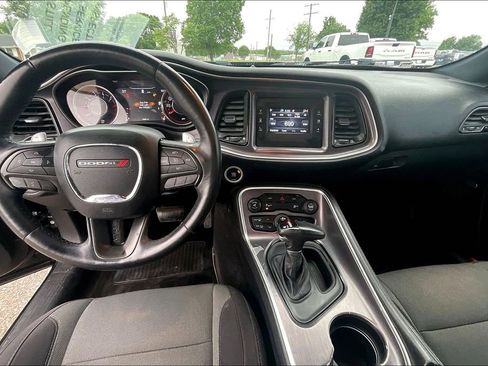 Used 2015 Dodge Challenger R/T w/ Quick Order Package 28B R/T RWD image 15