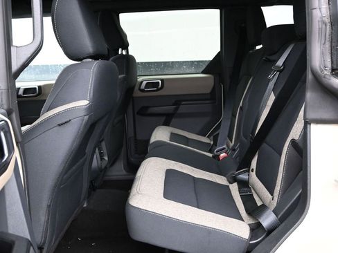 Used 2025 Ford Bronco Big Bend image 19