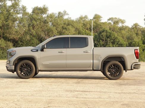 Used 2024 GMC Sierra 1500 Elevation AWD/4WD image 4