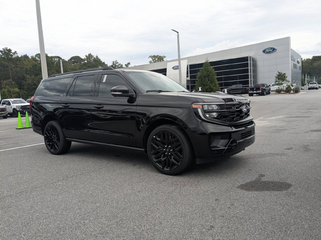 New 2027 Ford Expedition Max Platinum w/ Stealth Performance Package AWD/4WD image 2