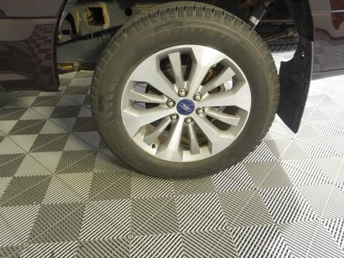 Used 2018 Ford F150 XL w/ Equipment Group 101A Mid AWD/4WD image 18