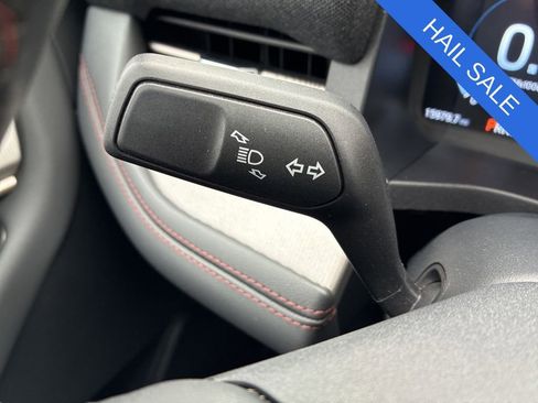 Used 2025 Ford Explorer Active AWD/4WD image 30