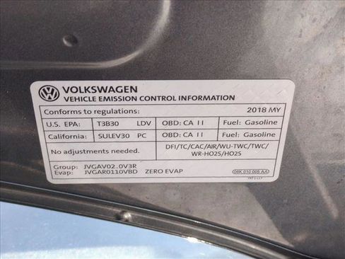 Used 2018 Volkswagen Beetle 2.0T S image 23