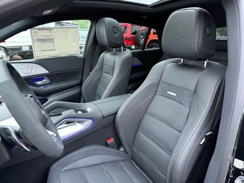 New 2026 Mercedes-Benz GLE 53 AMG 4MATIC Coupe image 13