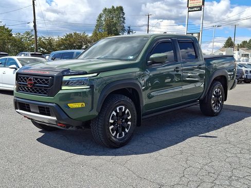 Used 2023 Nissan Frontier PRO-4X w/ Pro Convenience Package image 3
