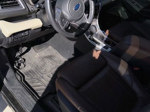 Used 2019 Subaru Ascent Touring image 10