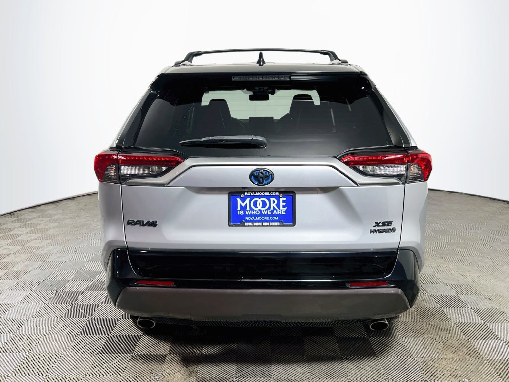 Used 2019 Toyota RAV4 XSE w/ XSE Weather Package AWD/4WD image 6