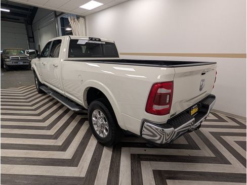 Used 2022 RAM 3500 Laramie AWD/4WD image 24