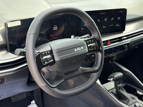 New 2026 Kia Sorento LX image 27