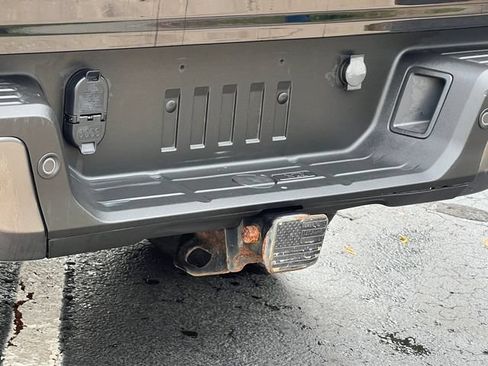 Used 2021 Ford Ranger Lariat w/ Equipment Group 501A High AWD/4WD image 9