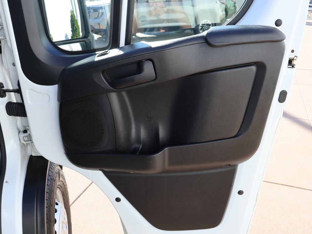 Used 2023 RAM ProMaster 2500 FWD image 12