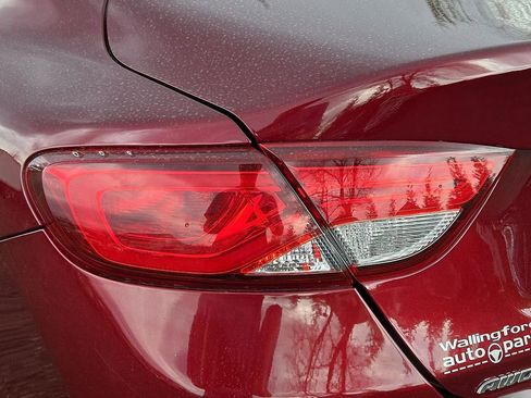 Used 2015 Chrysler 200 C w/ Navigation & Sound Group I AWD/4WD image 10