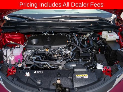 Used 2025 Toyota Sienna XLE FWD image 21