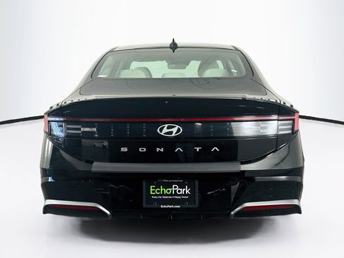 Used 2025 Hyundai Sonata SEL FWD image 7