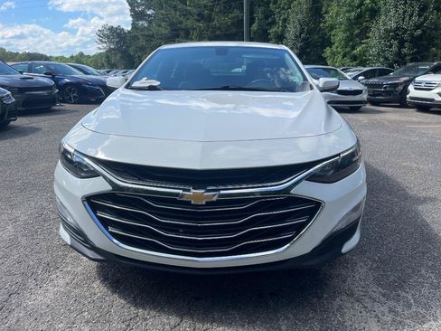 Used 2019 Chevrolet Malibu LT FWD image 3
