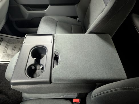 Used 2025 Ford F150 XLT w/ Equipment Group 301A Standard image 11