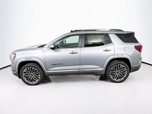 New 2026 GMC Terrain Denali w/ LPO, Black Badging Package AWD/4WD image 4