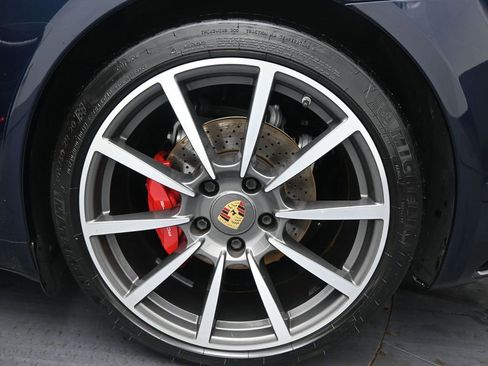Used 2017 Porsche 911 Carrera S image 43