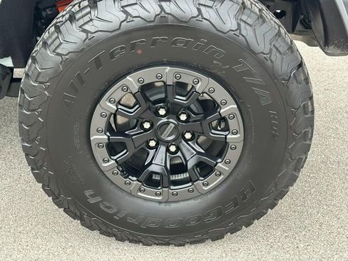 Used 2024 Ford Bronco Raptor w/ Interior Carbon Fiber Pack 6 image 9