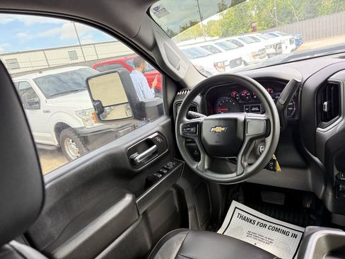 Used 2020 Chevrolet Silverado 2500 W/T w/ Gooseneck/5TH Wheel Package RWD image 19