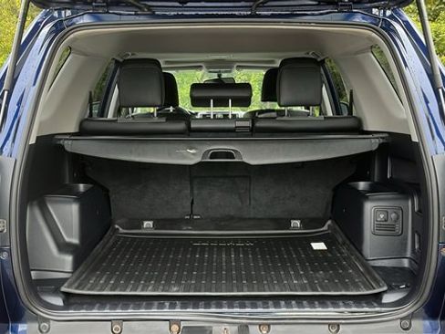 Certified 2019 Toyota 4Runner SR5 Premium image 23