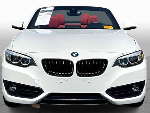 Used 2020 BMW 230i Convertible w/ Premium Package image 3