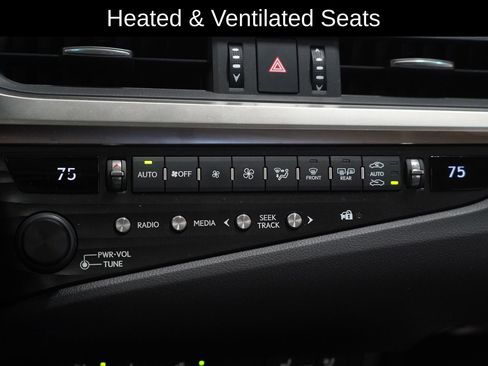 Used 2019 Lexus ES 350 image 27